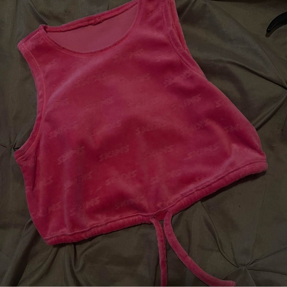 Skims crop top